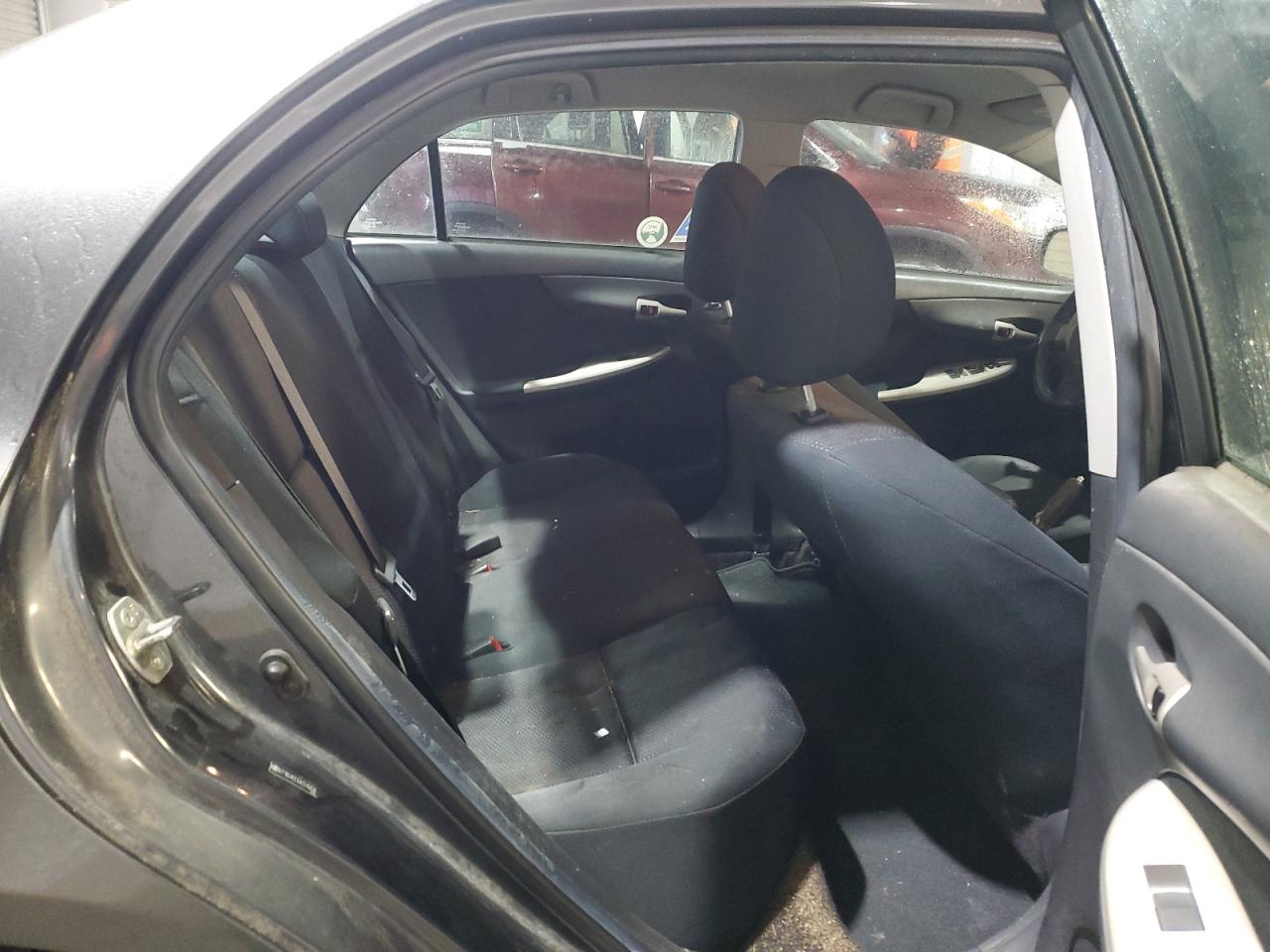 2010 Toyota Corolla - Image 10