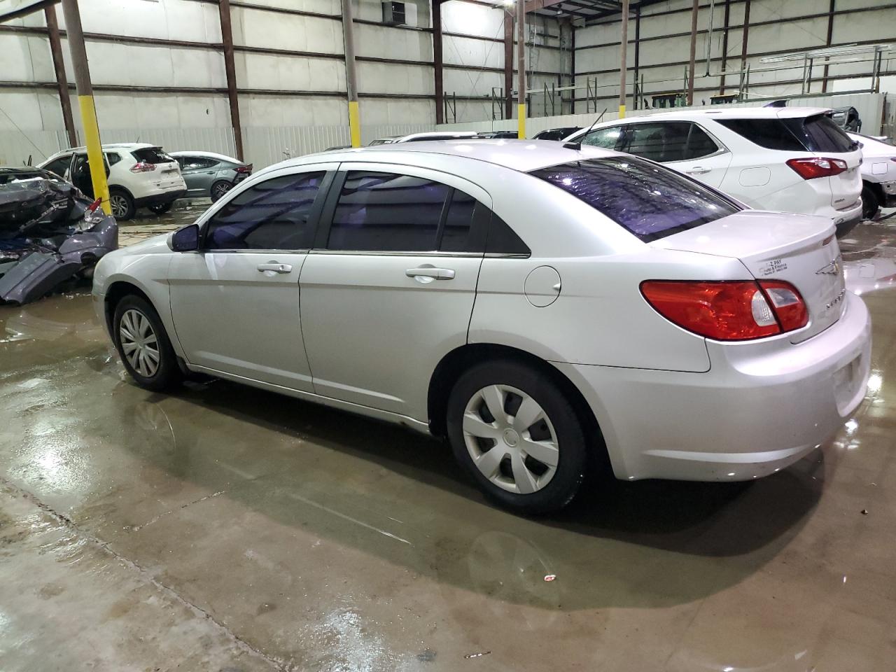 2008 Chrysler Sebring - Image 2