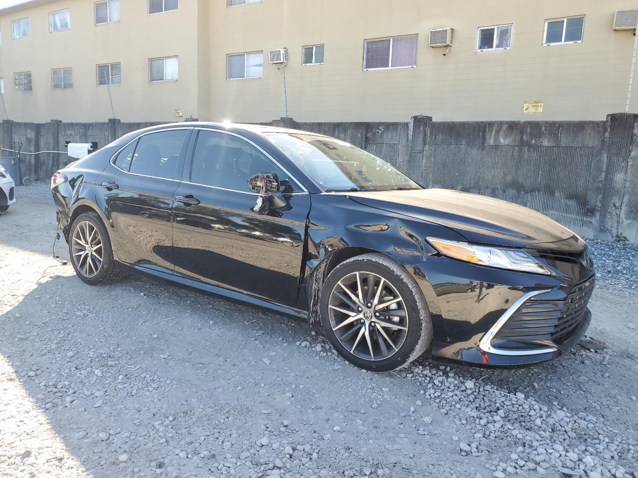 2023 Toyota Camry - Image 4