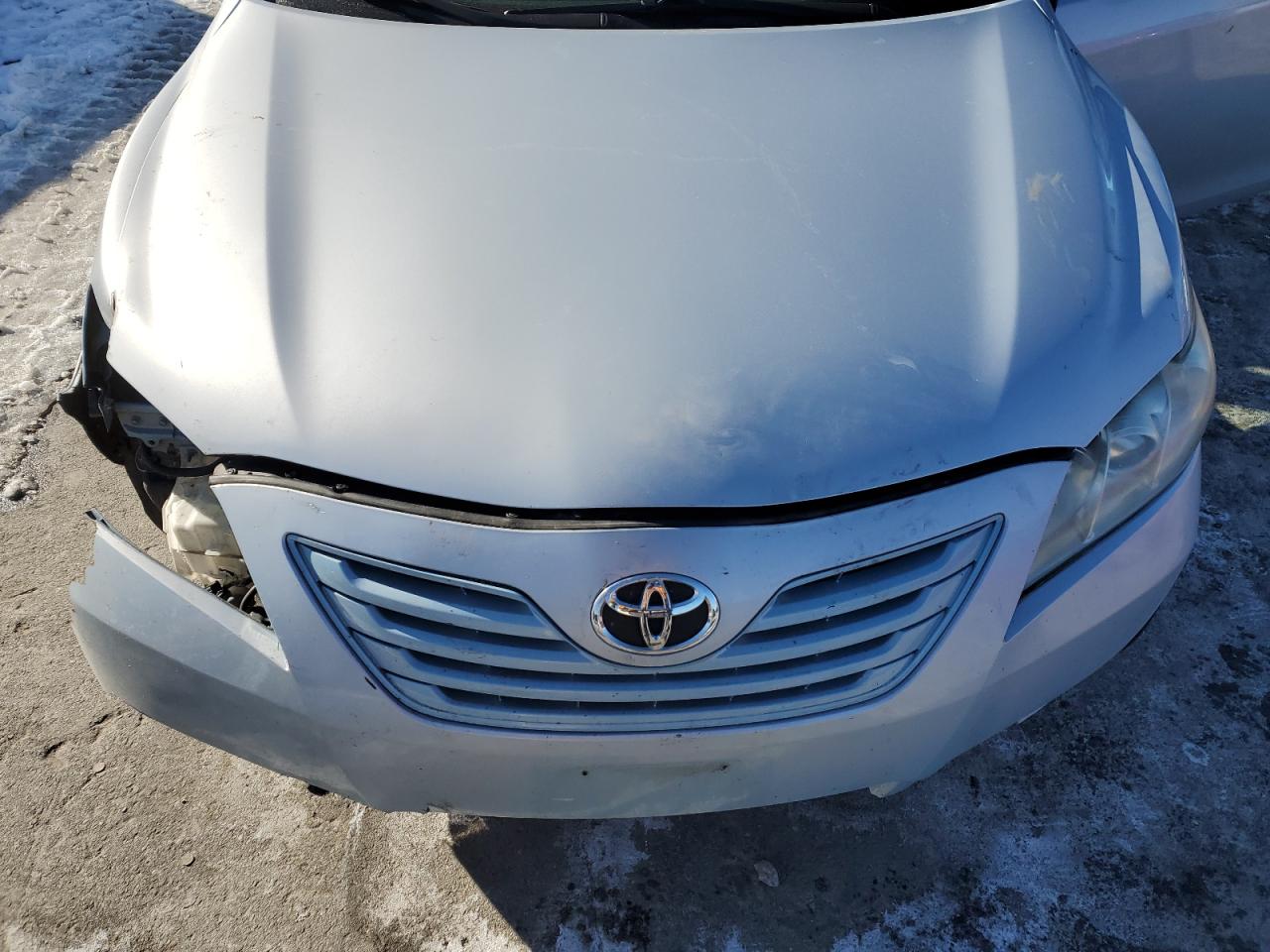 2009 Toyota Camry - Image 12