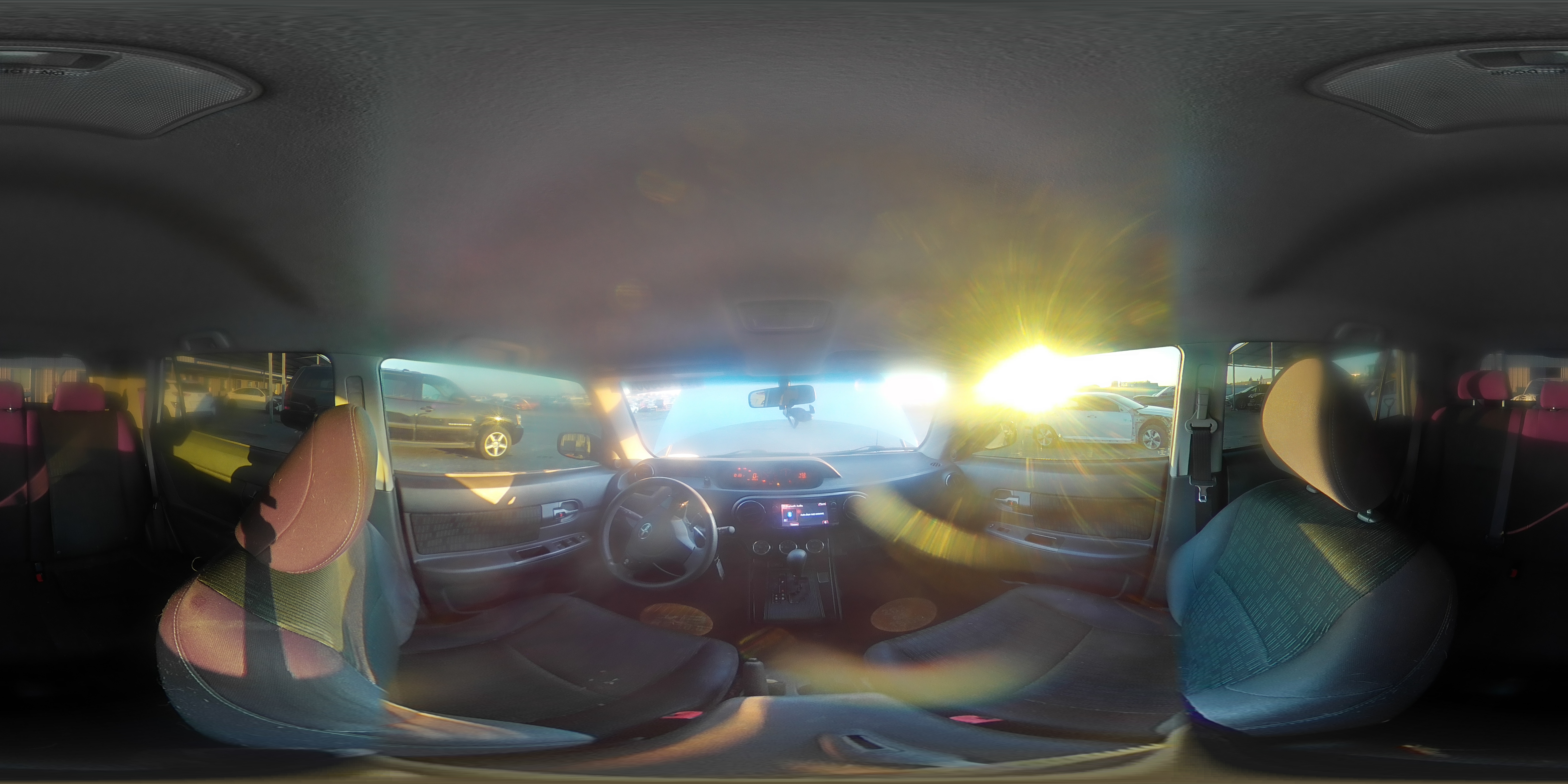 2014 Toyota xB - Image 13