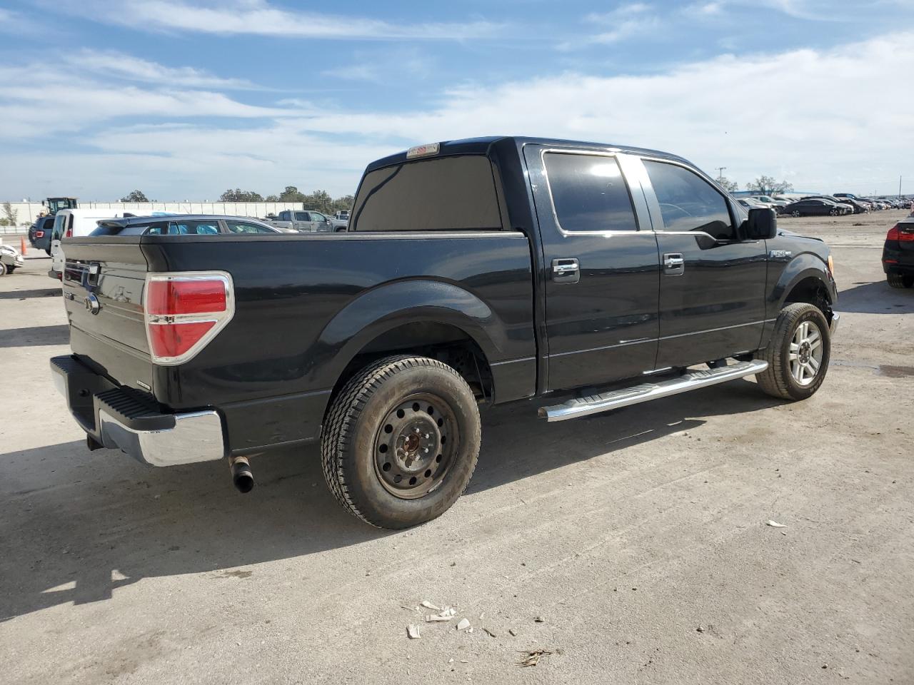 2013 Ford F-150 - Image 3