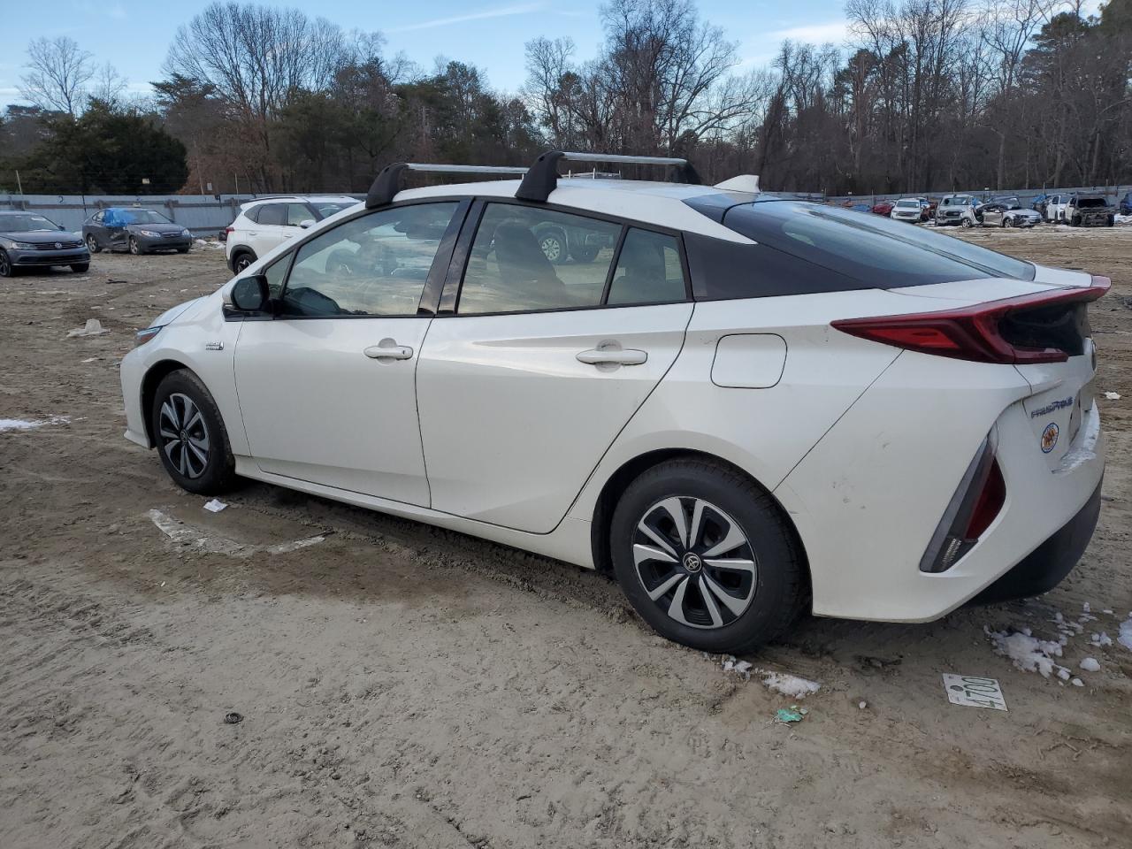 2019 Toyota Prius - Image 2