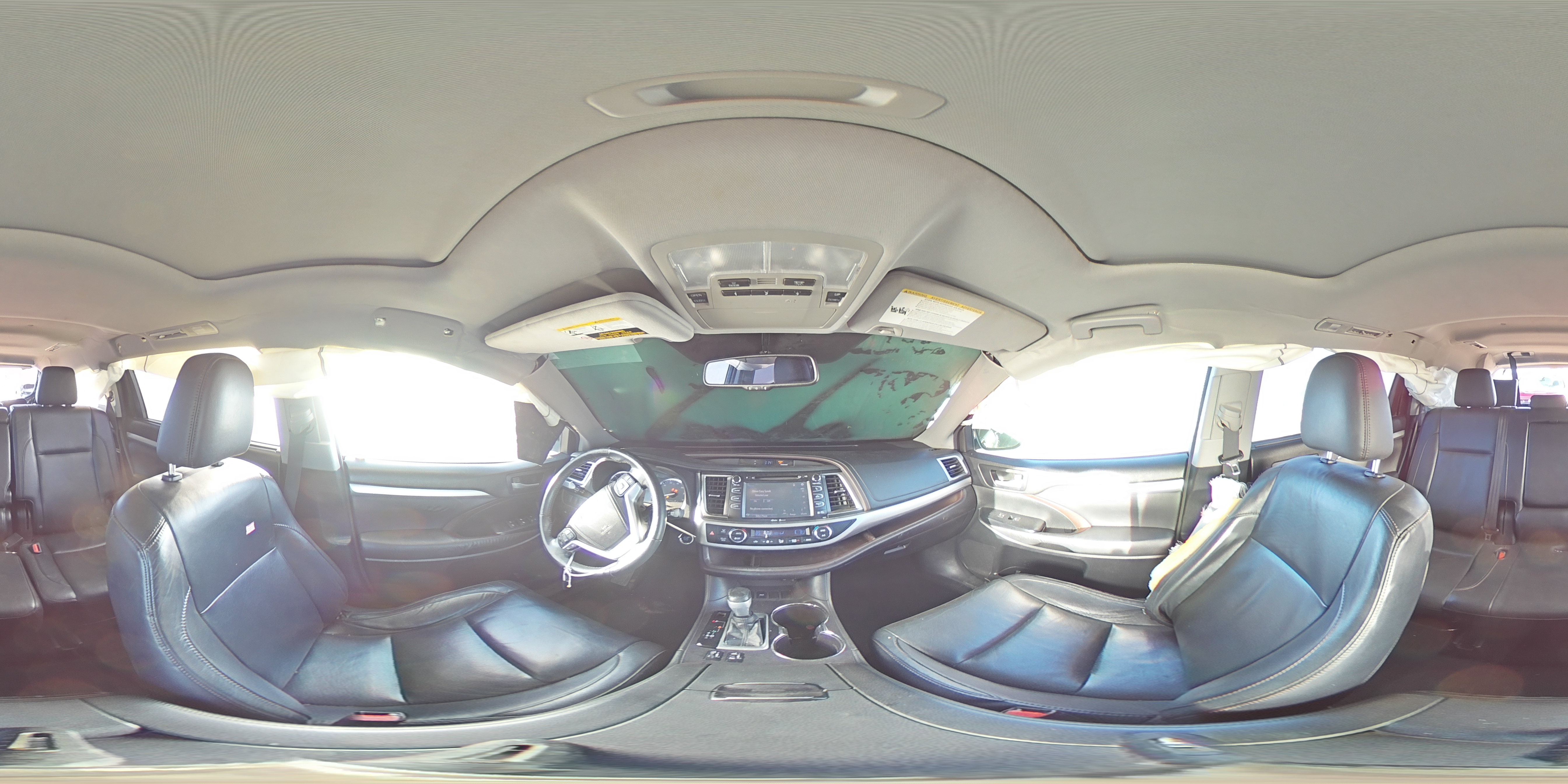2015 Toyota Highlander - Image 14