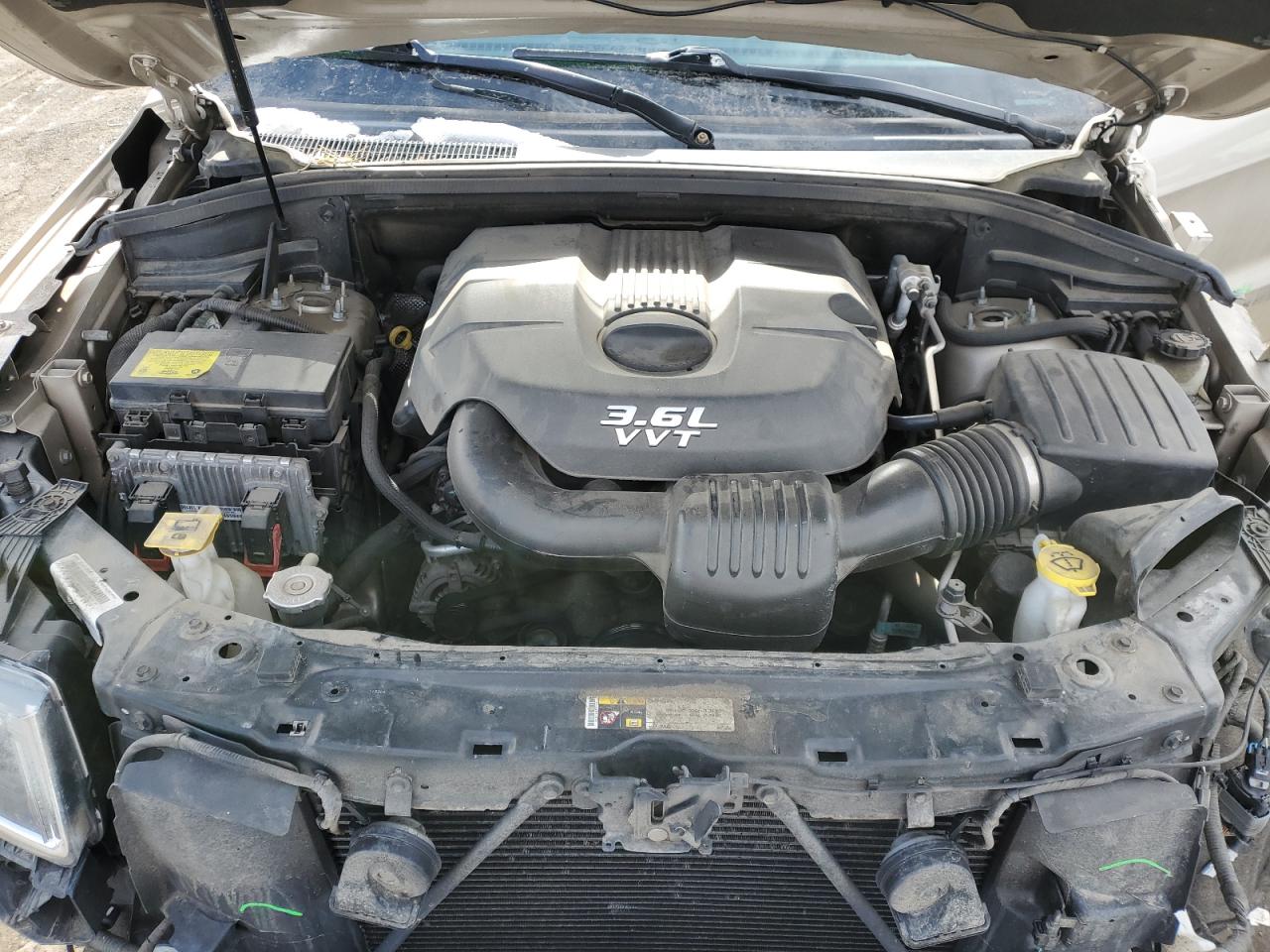 2014 Jeep Grand Cherokee - Image 11