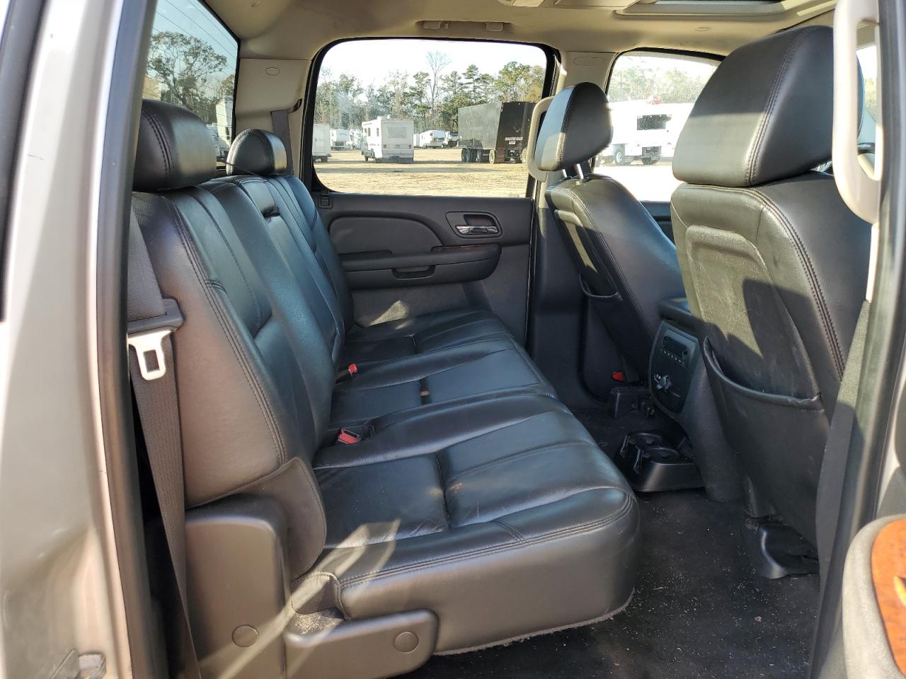 2008 Chevrolet Silverado - Image 10