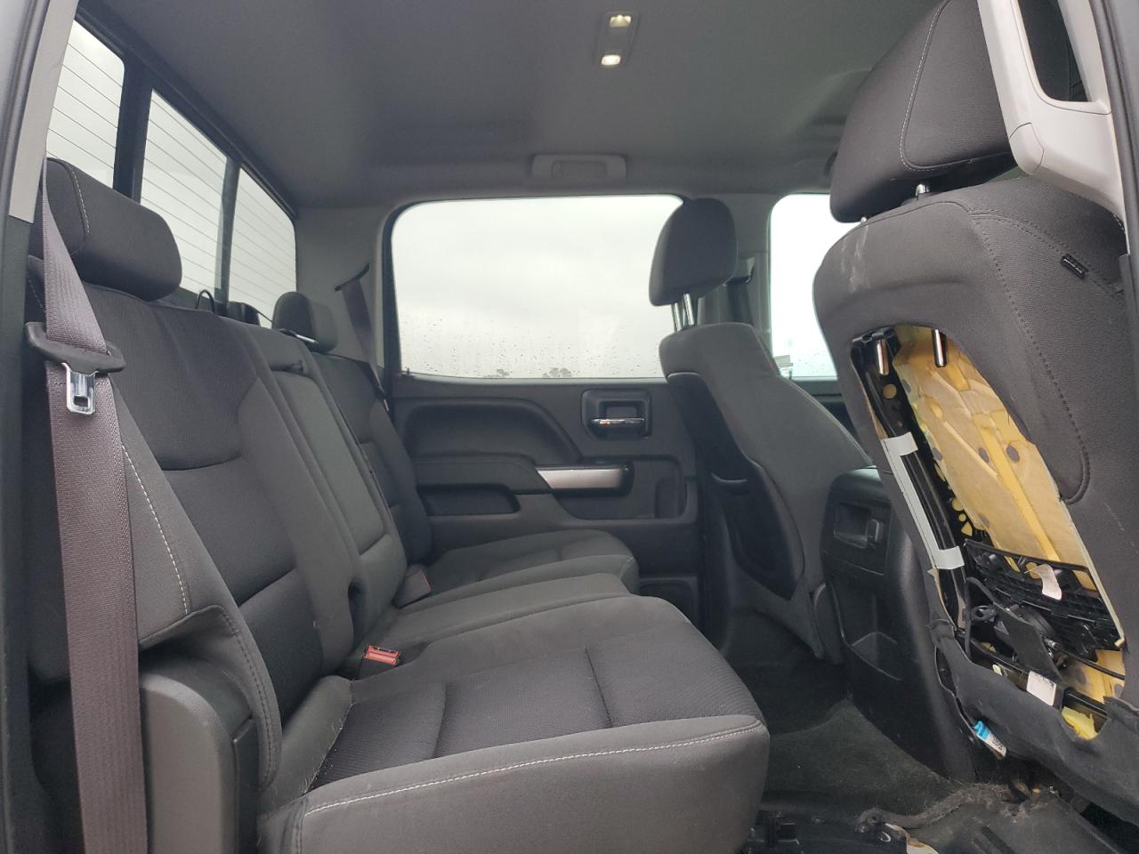 2014 Chevrolet Silverado - Image 10