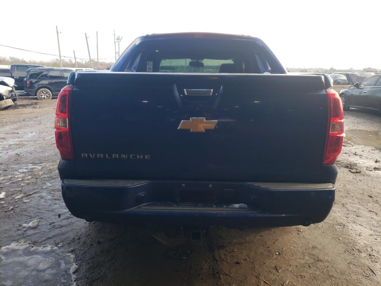2013 Chevrolet Avalanche - Image 6