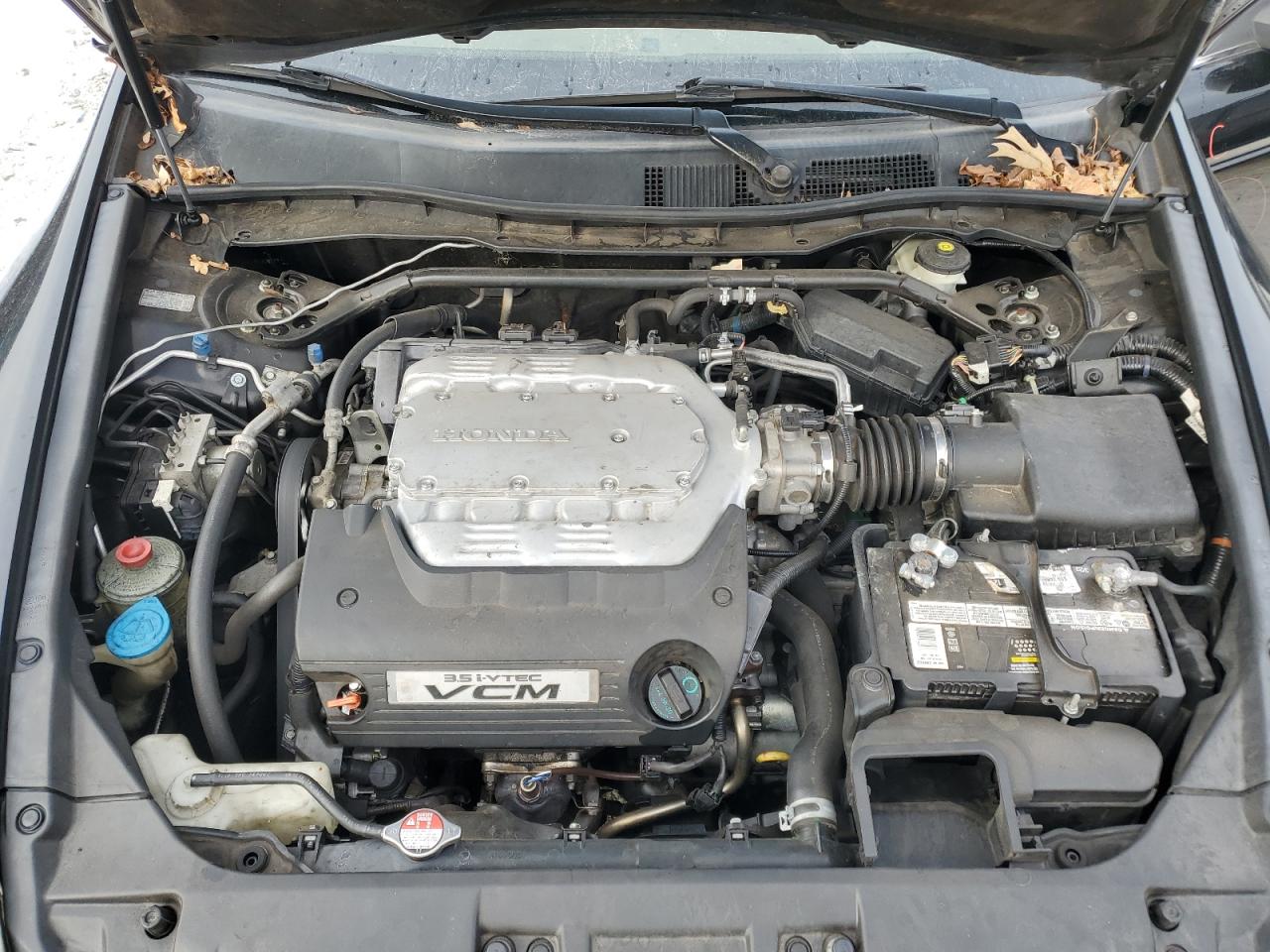 2010 Honda Accord - Image 11