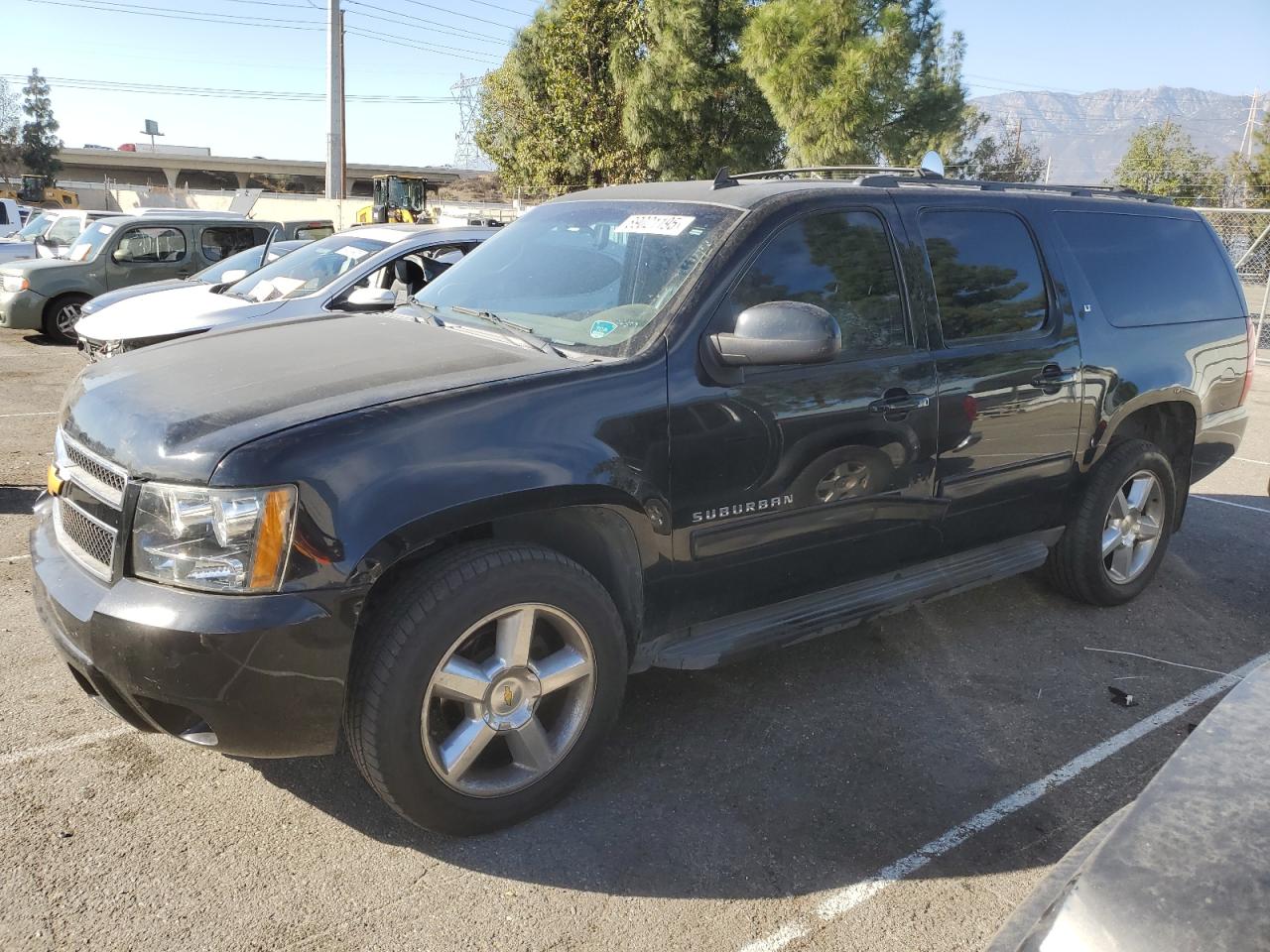 2014 CHEVROLET SUBURBAN