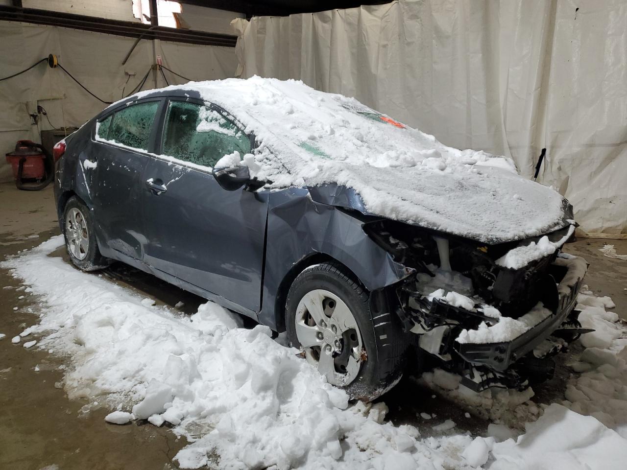 2015 Kia Forte - Image 4
