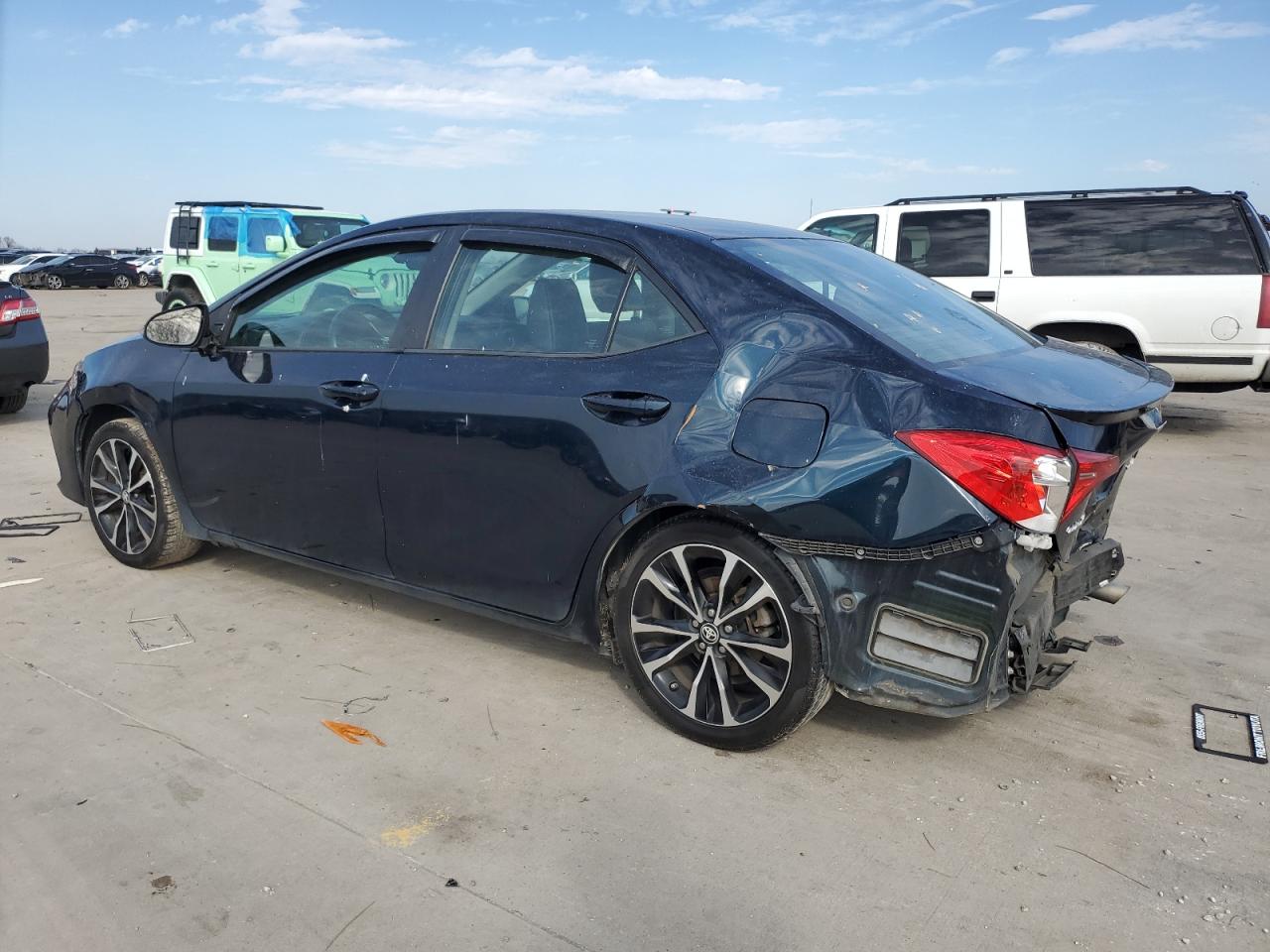 2017 Toyota Corolla - Image 2