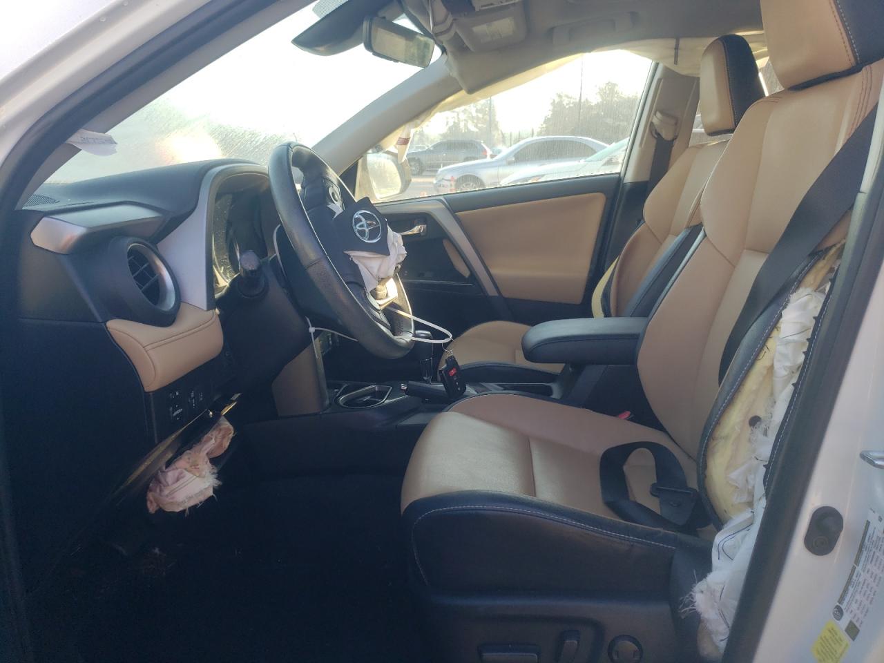 2017 Toyota RAV 4 - Image 7