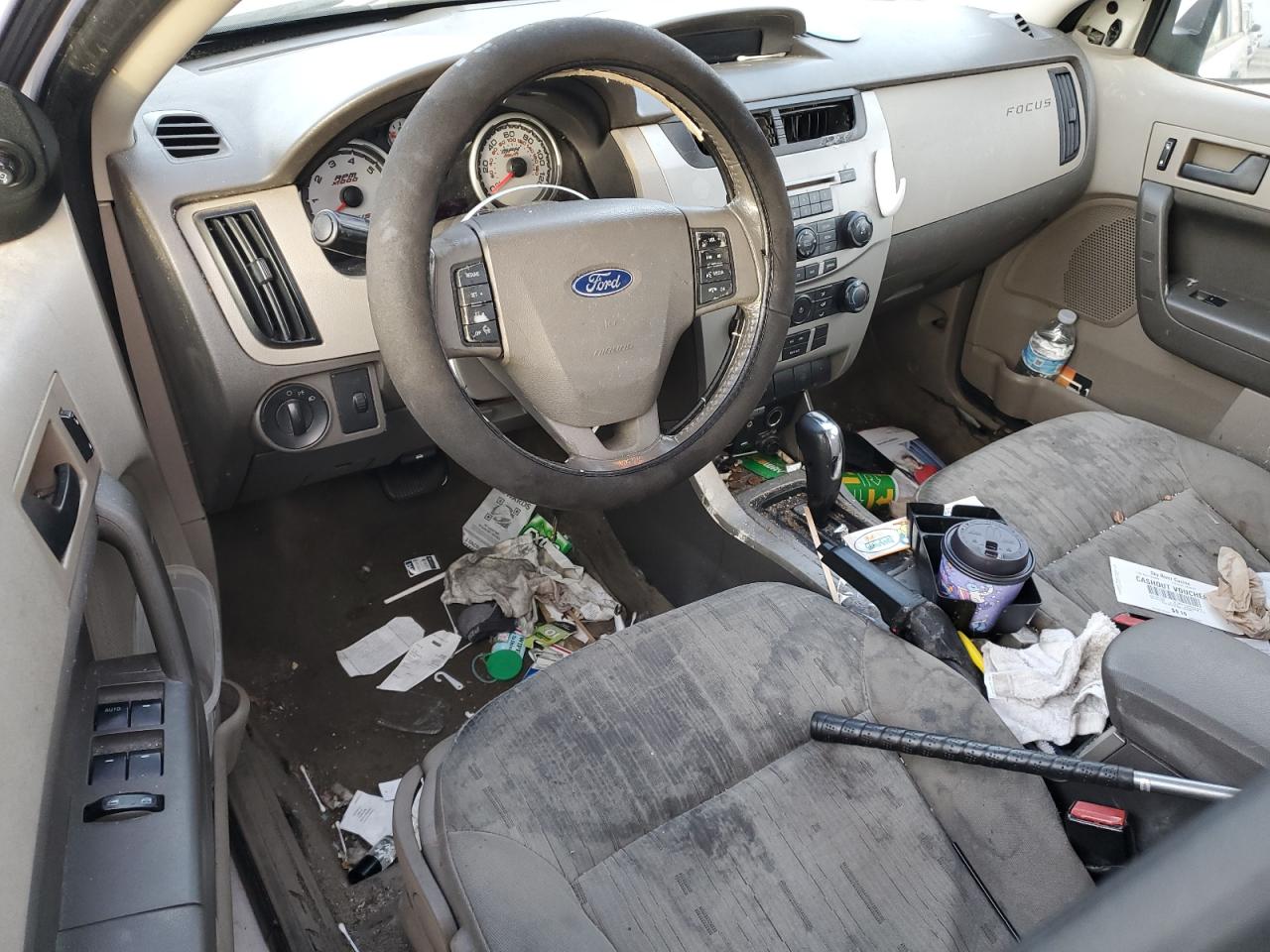2009 Ford Focus - Image 8