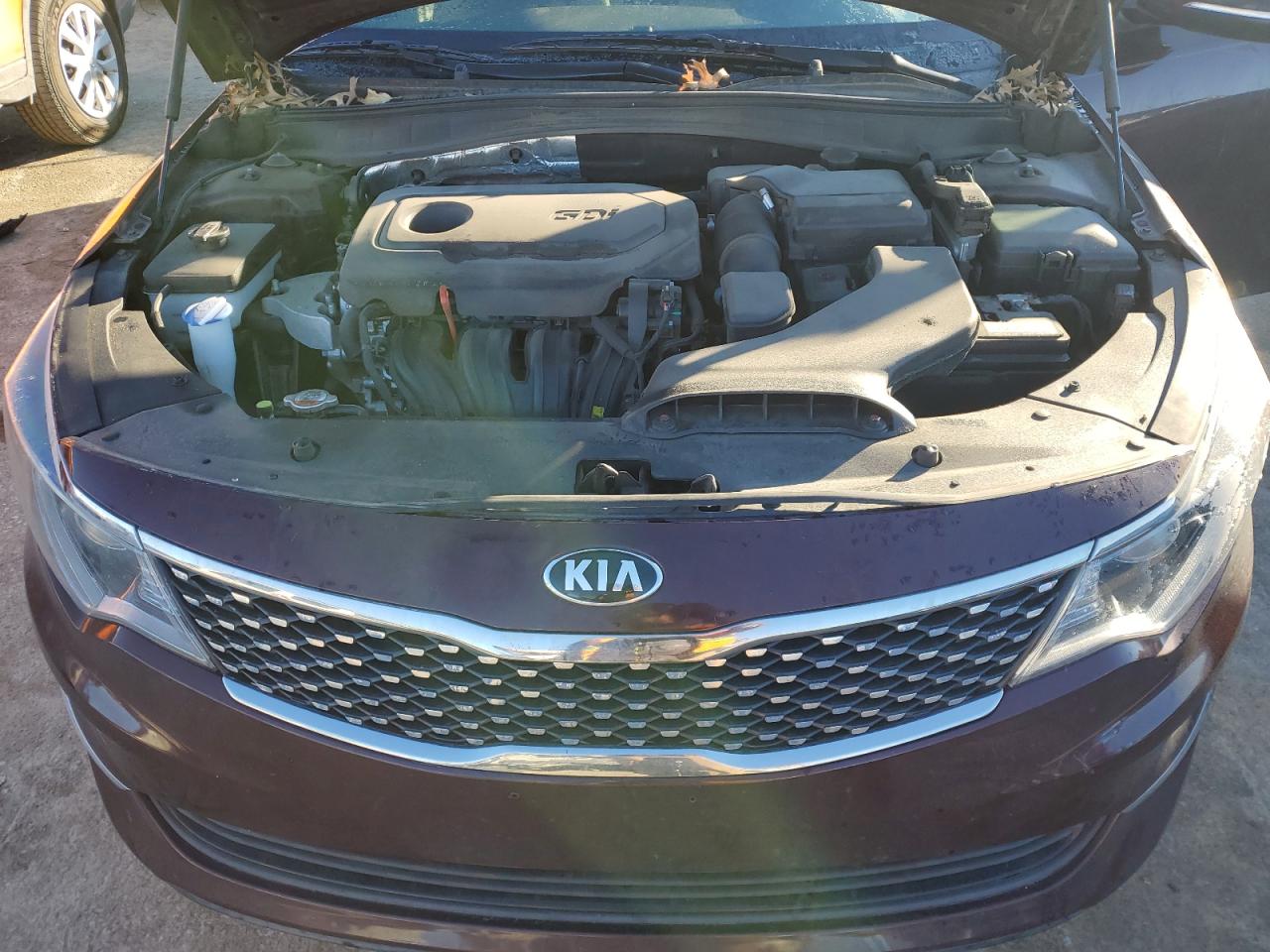 2016 Kia Optima - Image 13