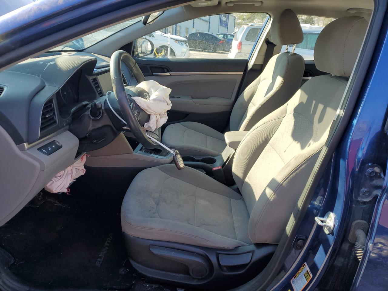2020 Hyundai Elantra - Image 7