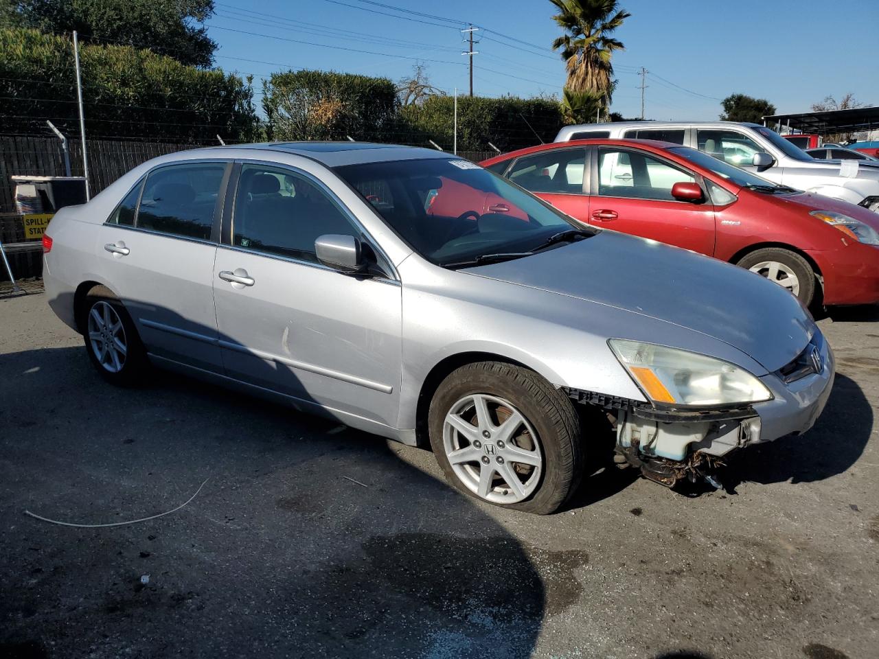 2004 Honda Accord - Image 4