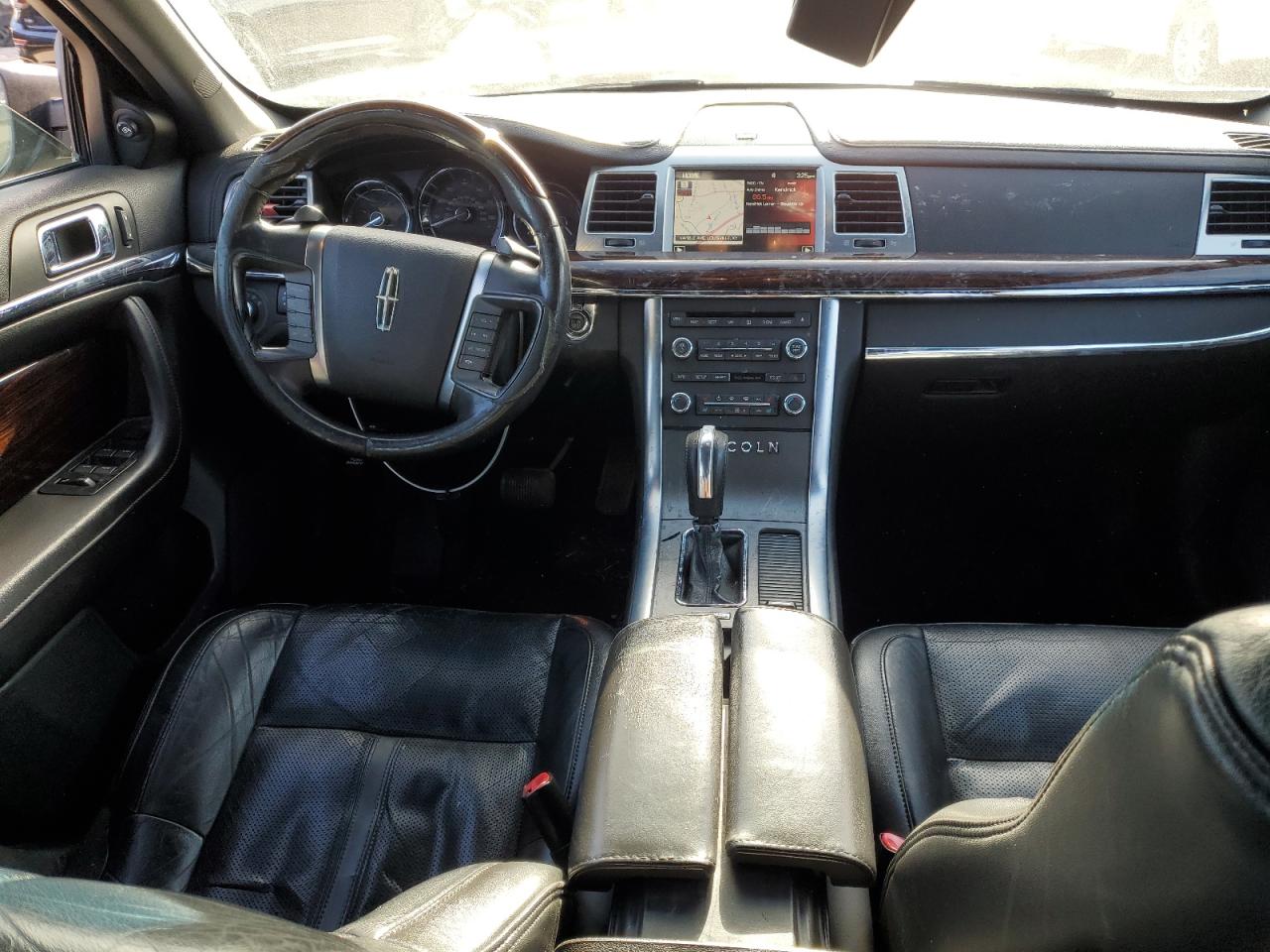 2012 Lincoln MKS - Image 8