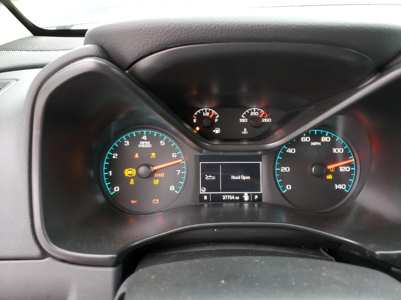 2022 Chevrolet Colorado - Image 9