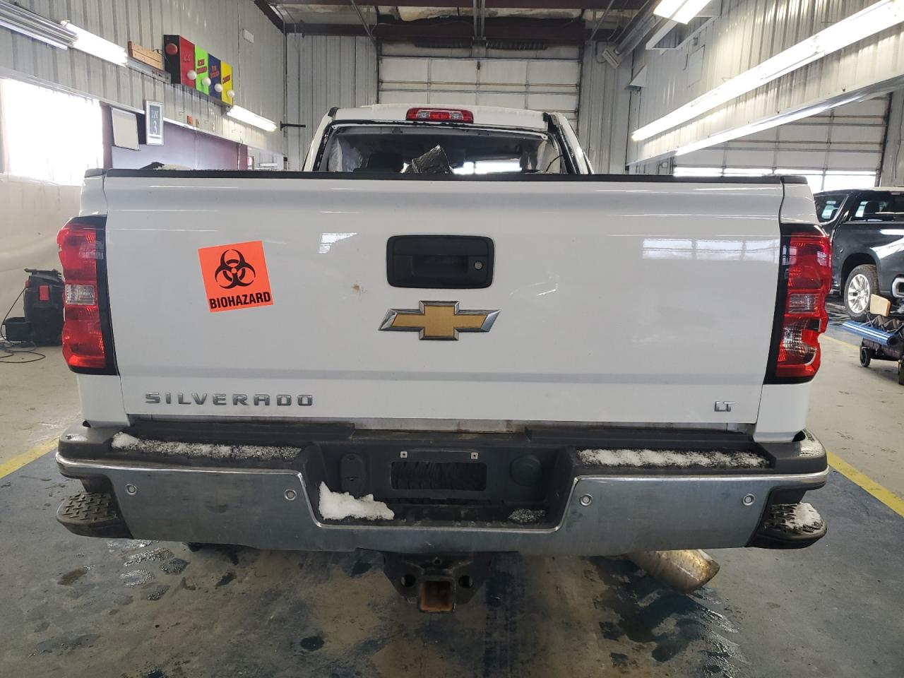 2015 Chevrolet Silverado - Image 6
