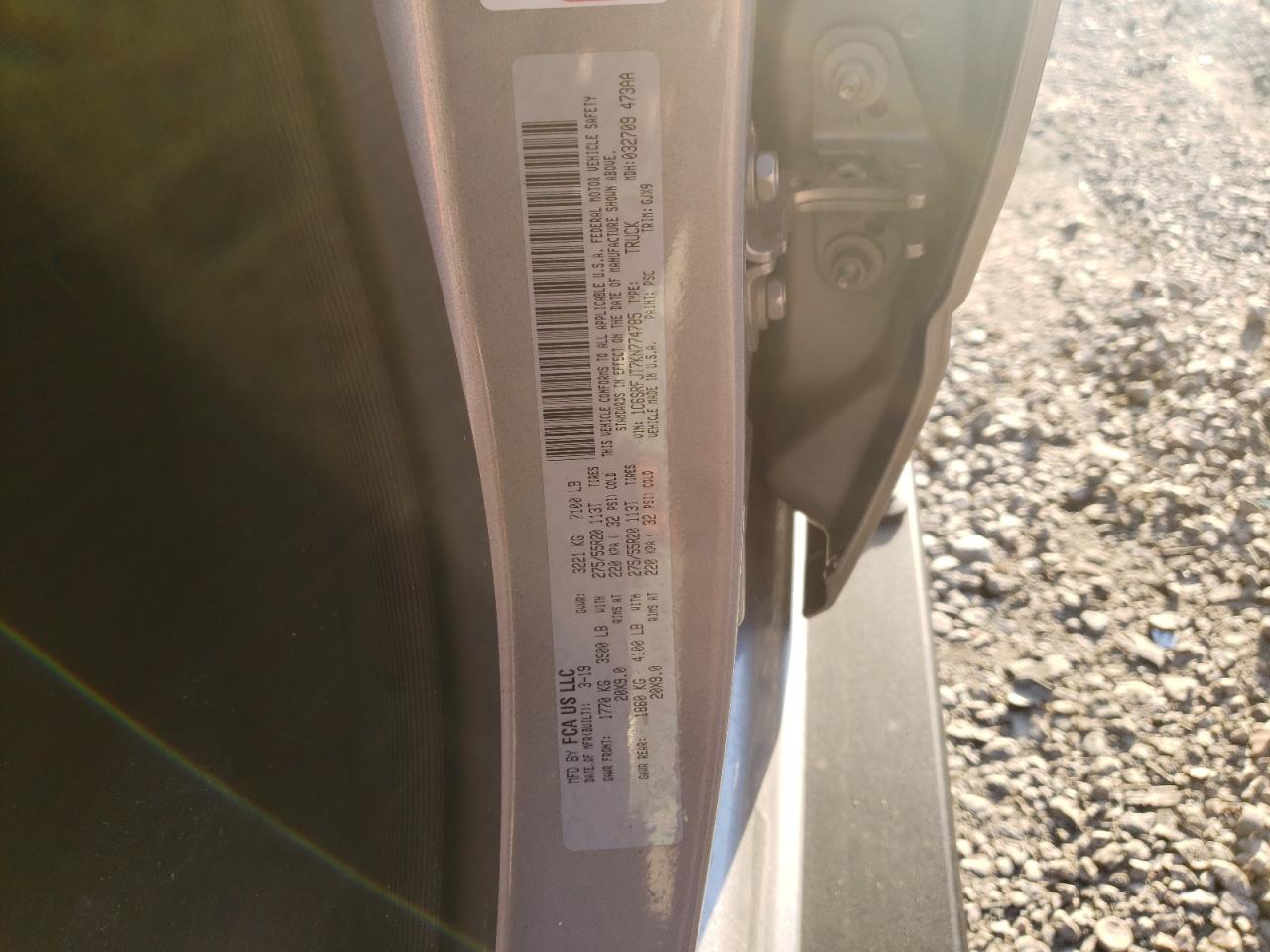 2019 RAM 1500 - Image 12