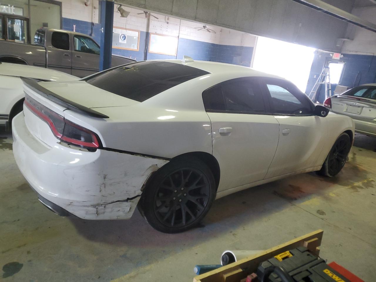 2017 Dodge Charger - Image 3