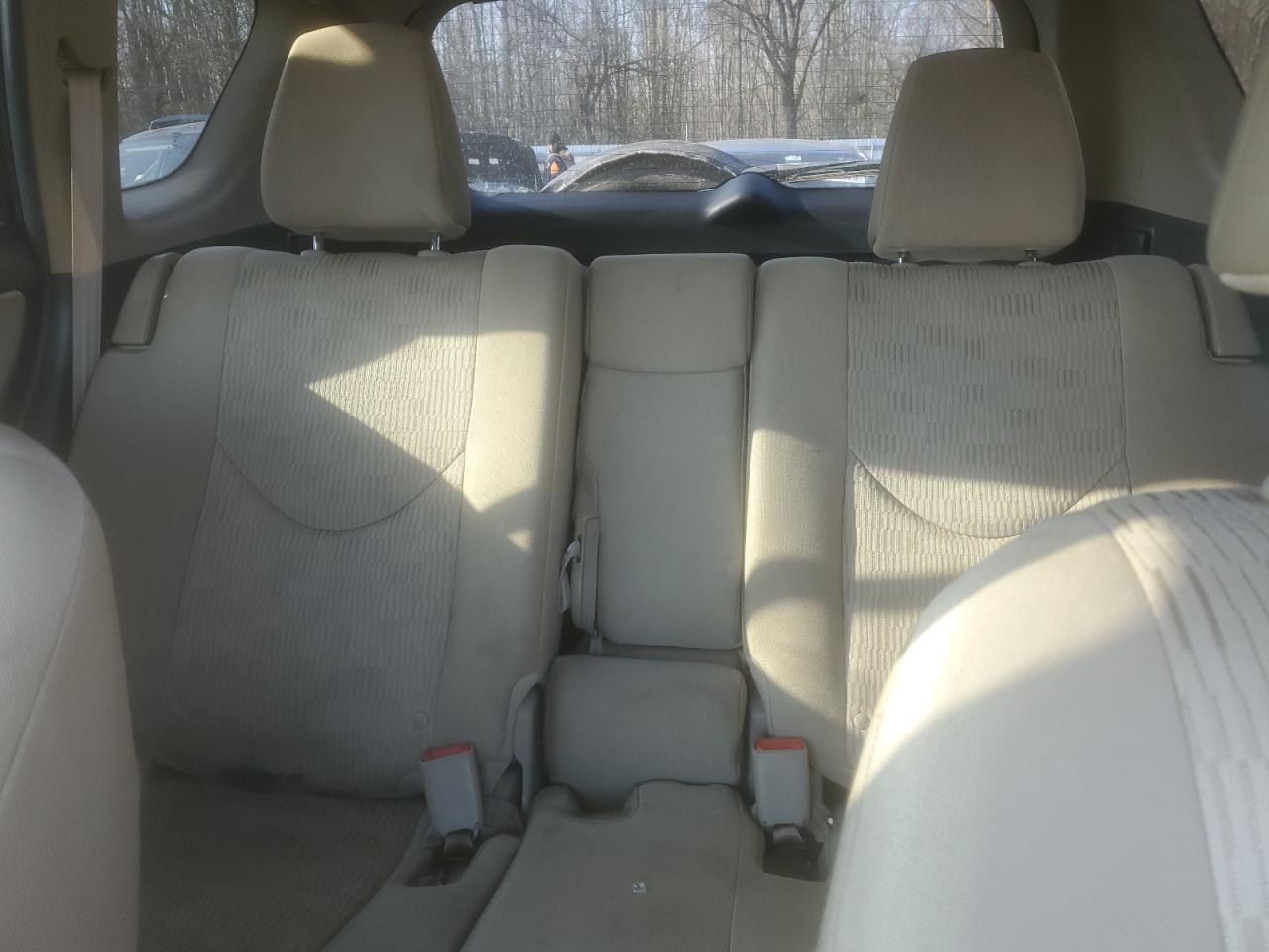 2011 Toyota RAV 4 - Image 10