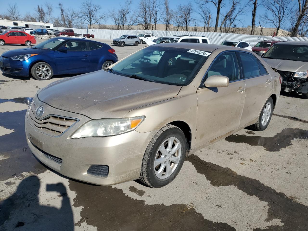 2011 Toyota Camry - Image 1