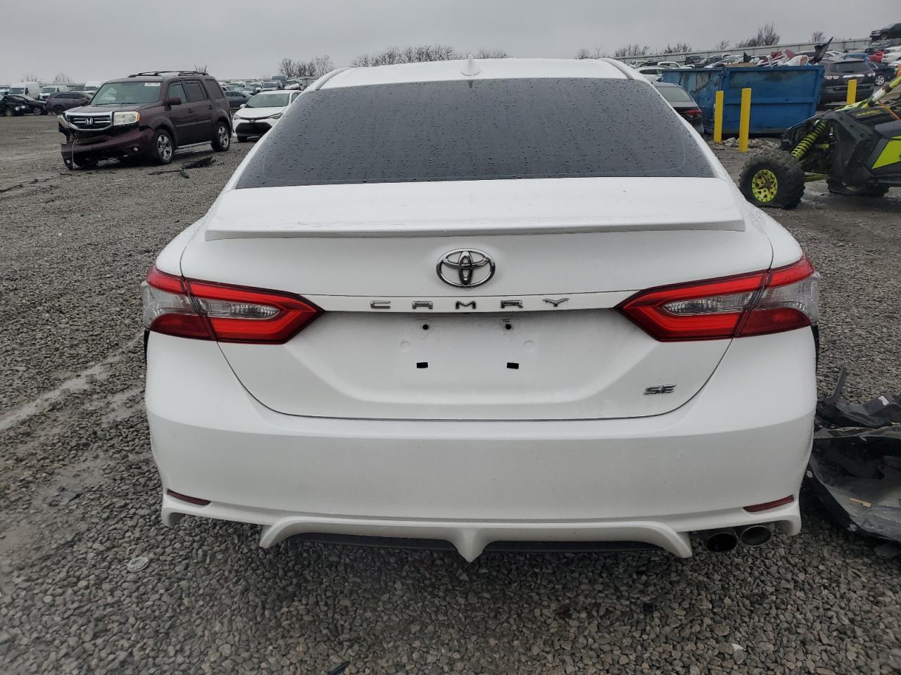 2019 Toyota Camry - Image 6