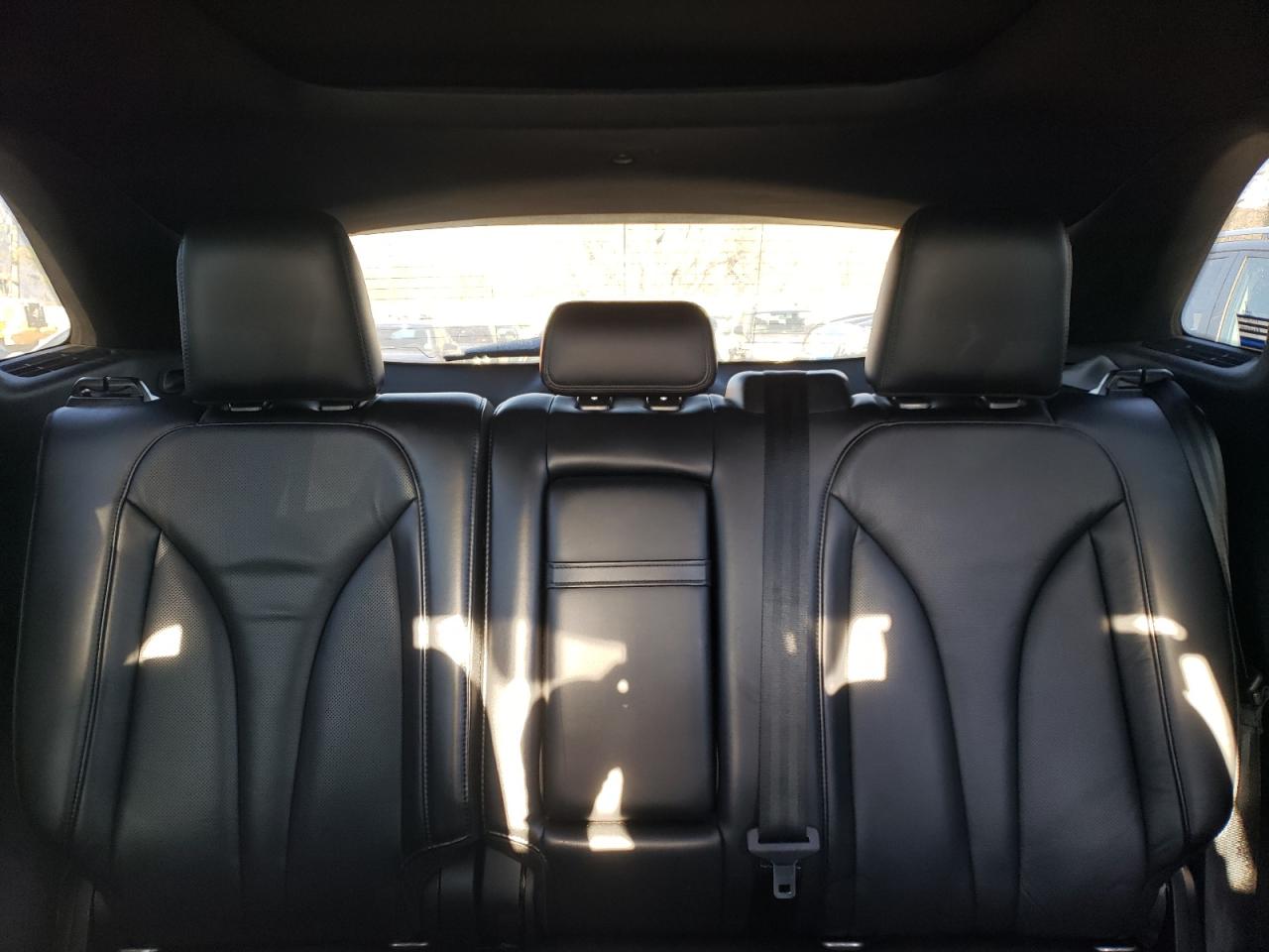 2017 Lincoln MKC - Image 10