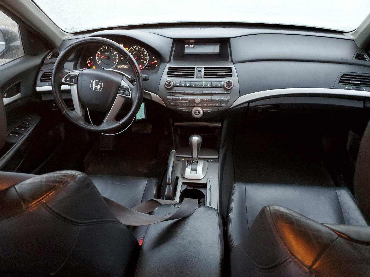 2012 Honda Accord - Image 8