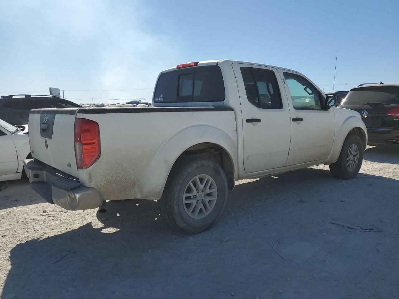 2016 Nissan Navara (Frontier) - Image 3