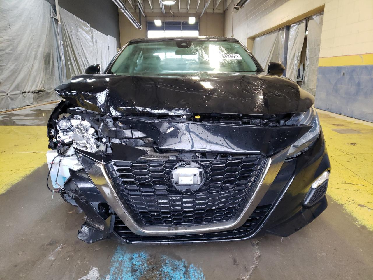 2020 Nissan Altima - Image 5