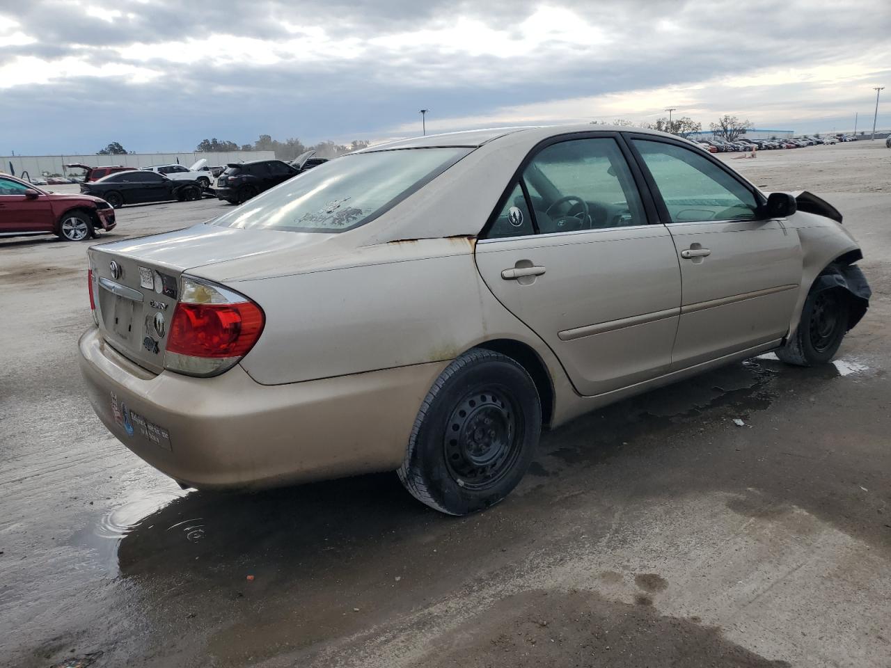 2005 Toyota Camry - Image 3