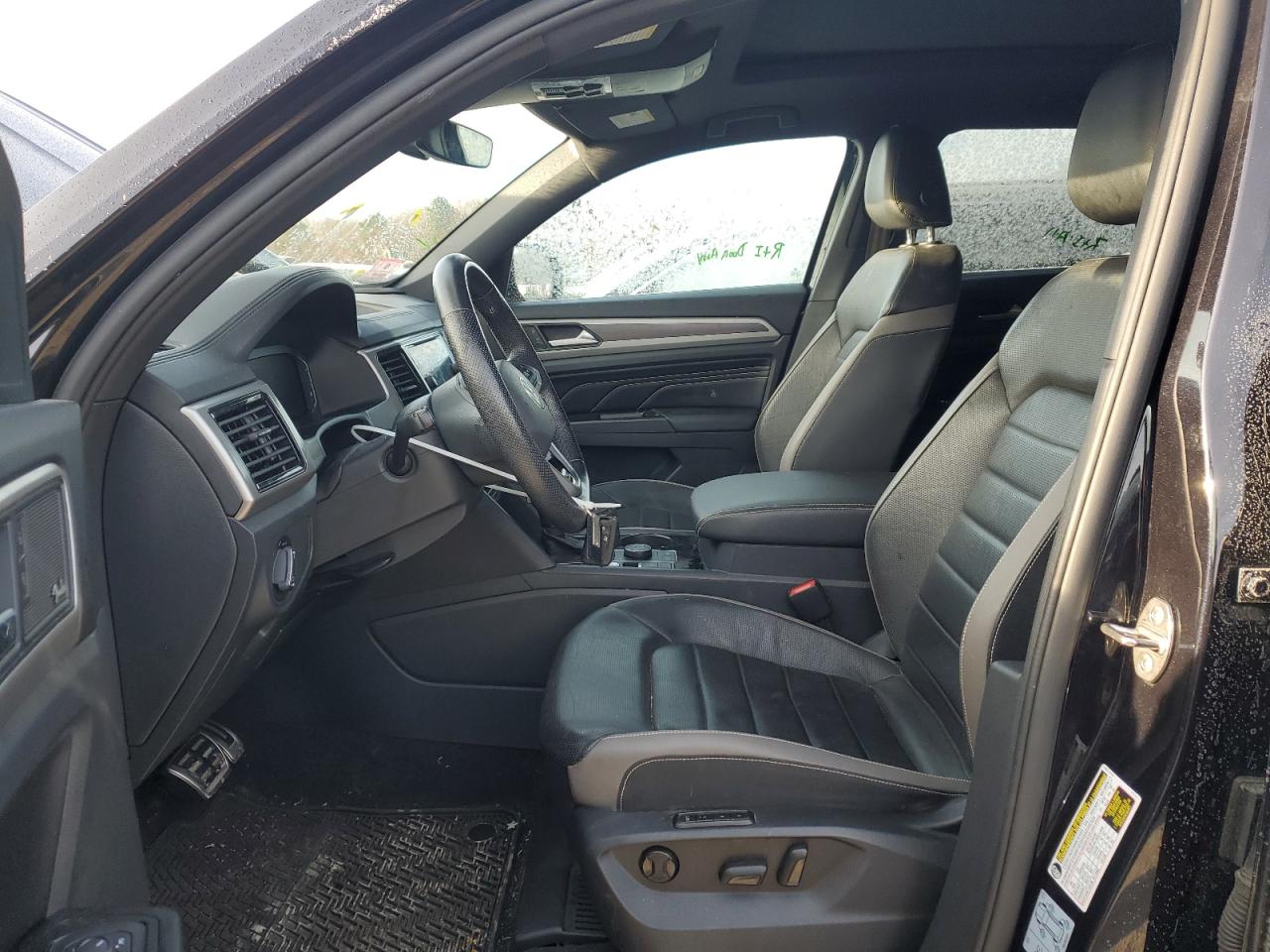 2020 Volkswagen Atlas - Image 7