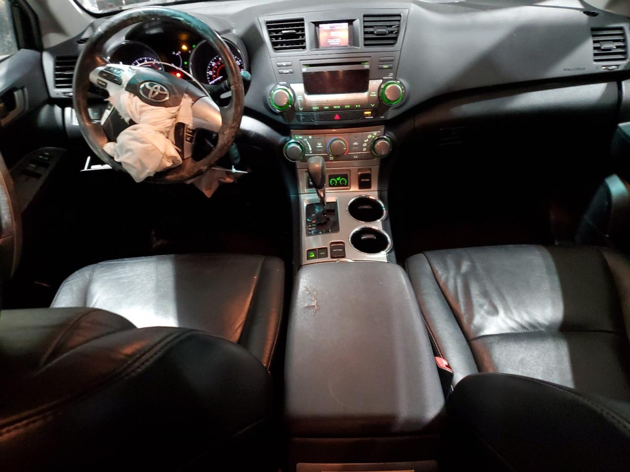 2011 Toyota Highlander - Image 8