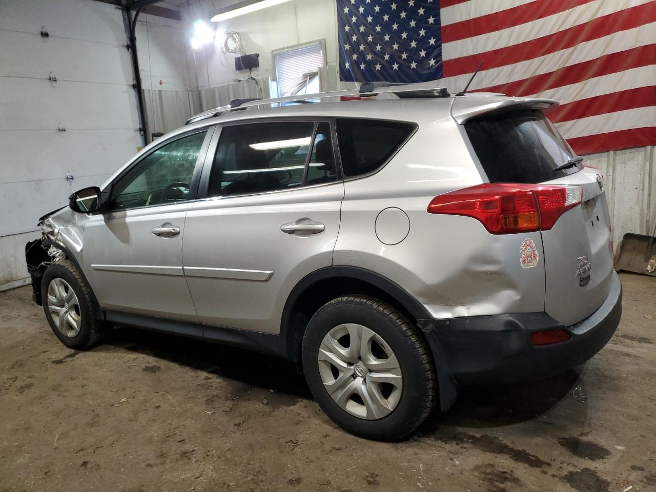 2014 Toyota RAV 4 - Image 2