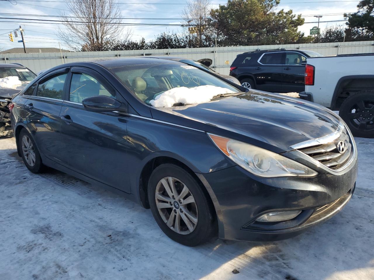 2013 Hyundai Sonata - Image 4