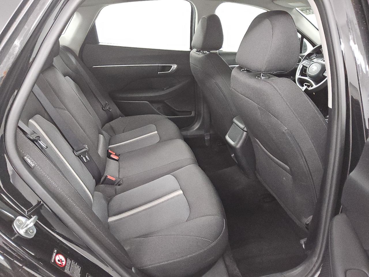 2021 Hyundai Sonata - Image 10