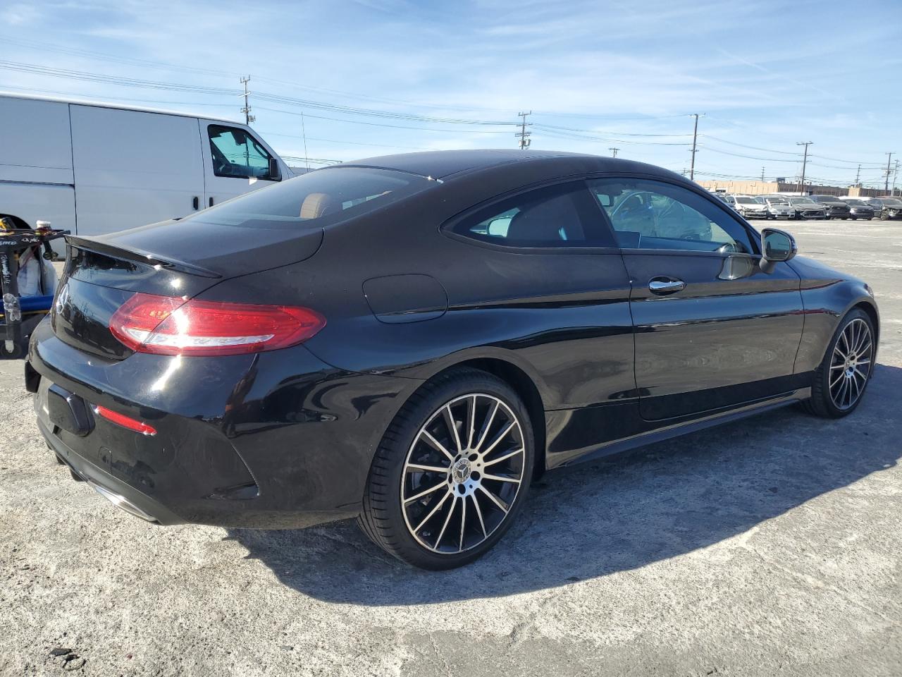 2017 Mercedes-Benz C-klasse - Image 3