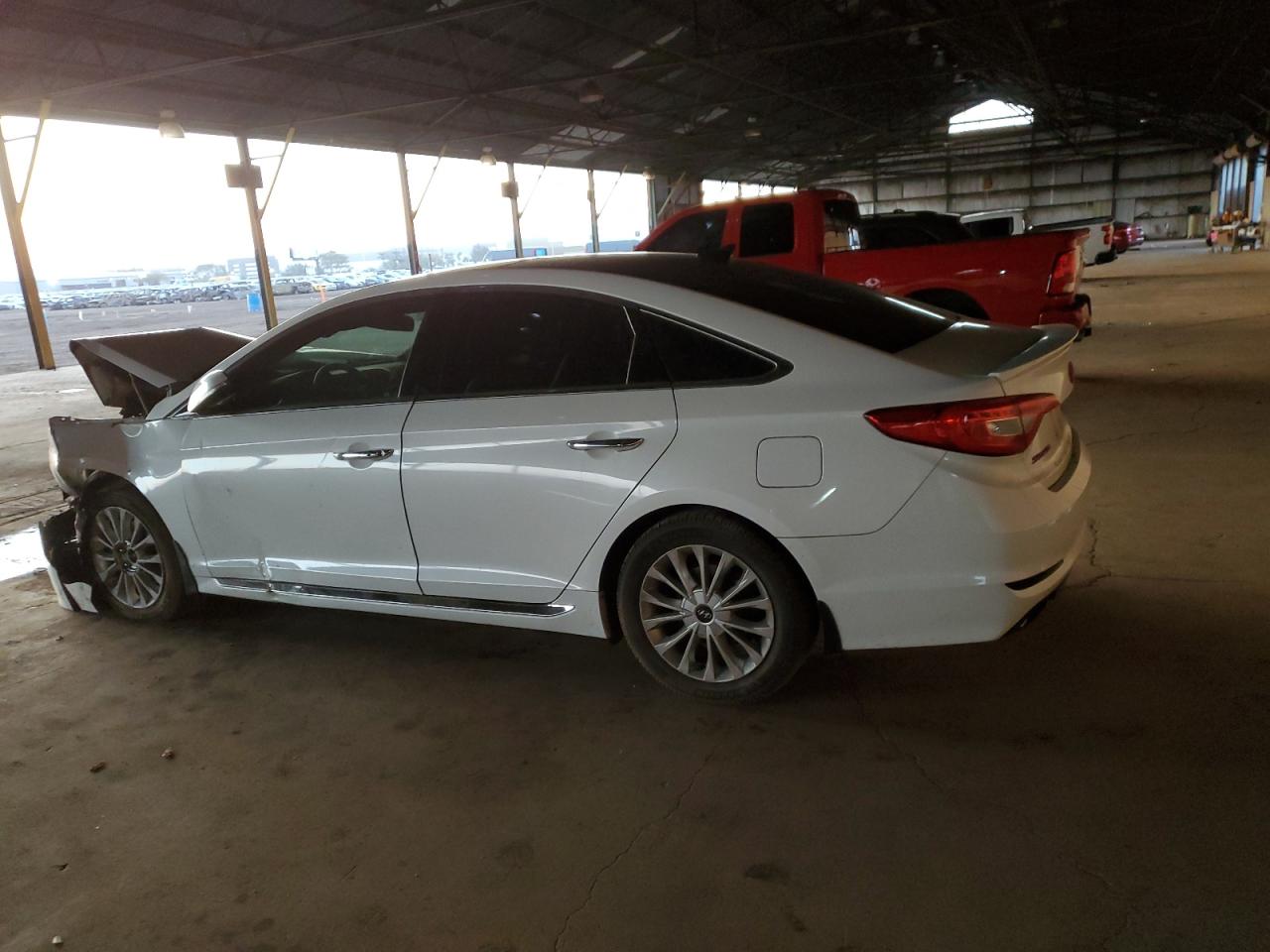 2015 Hyundai Sonata - Image 2