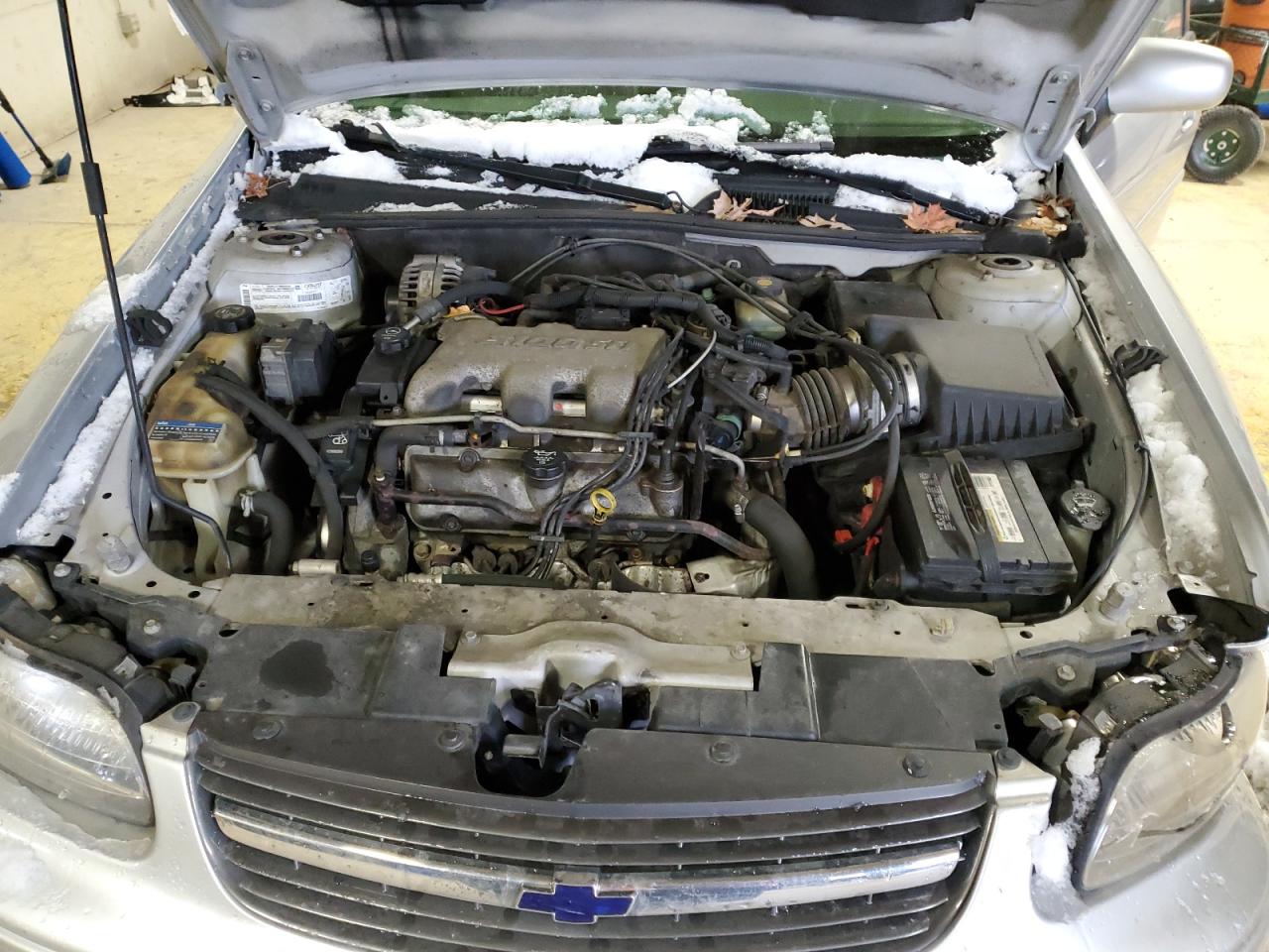 2003 Chevrolet Malibu - Image 11