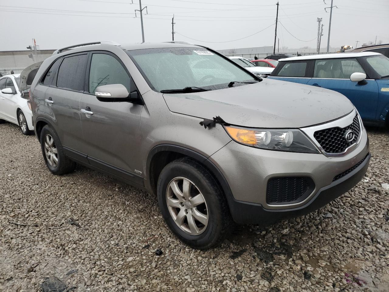 2013 Kia Sorento - Image 4