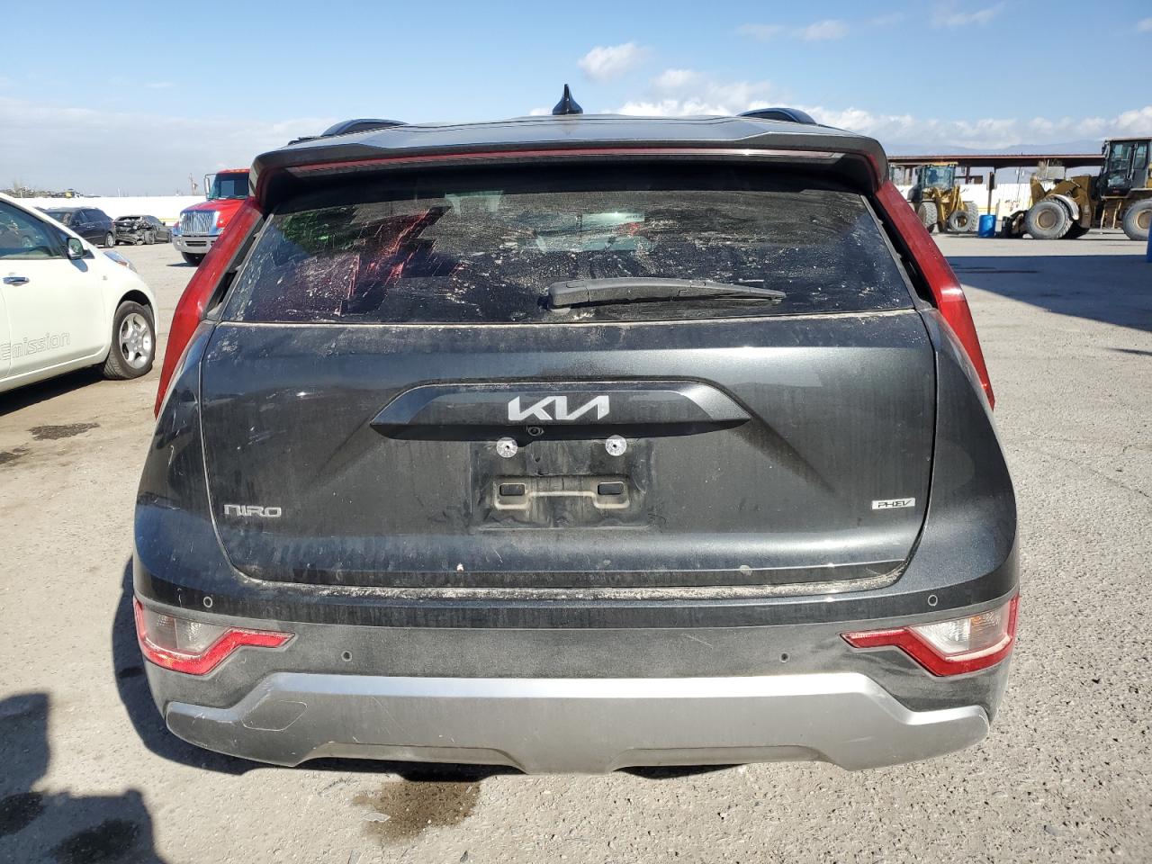 2023 Kia Niro - Image 6