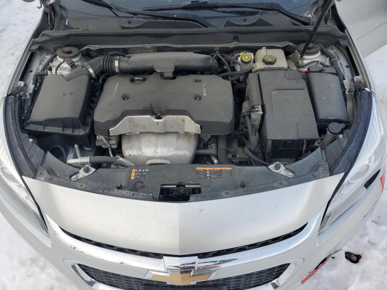 2015 Chevrolet Malibu - Image 11