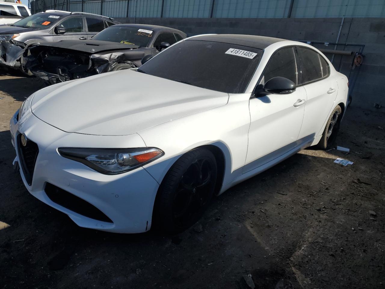 2021 Alfa Romeo Giulia - Image 1
