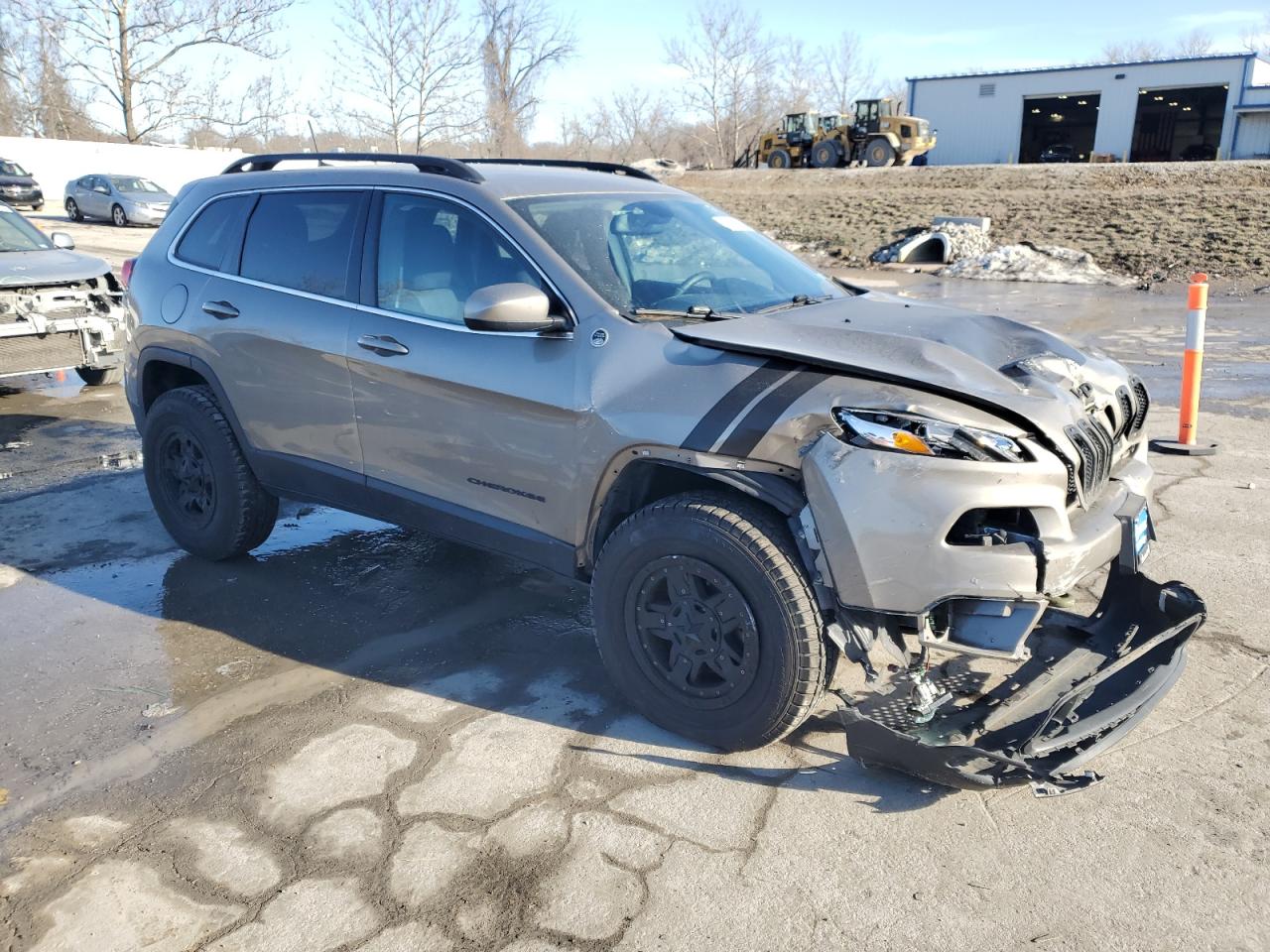 2016 Jeep Grand Cherokee - Image 4