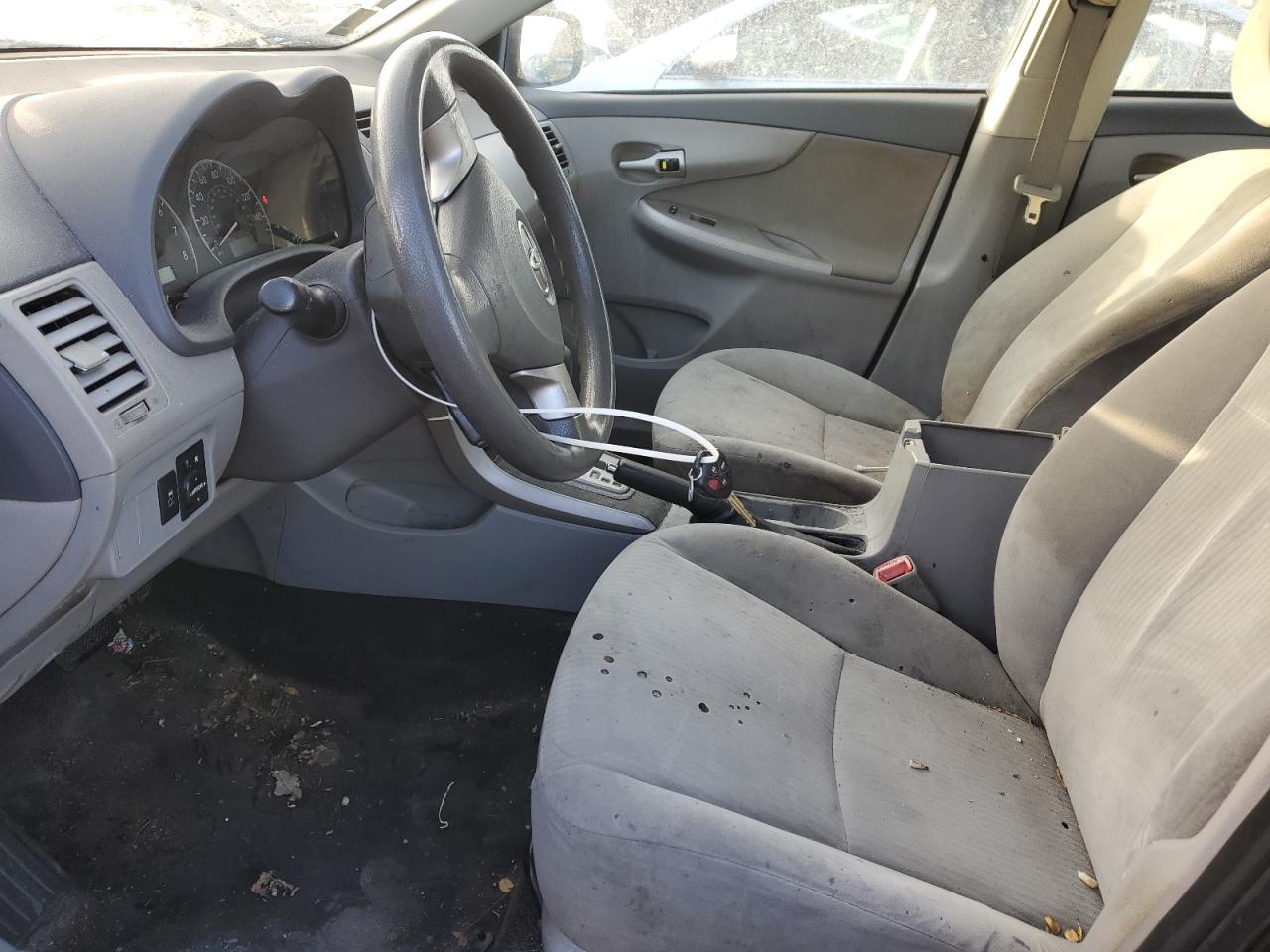 2010 Toyota Corolla - Image 7