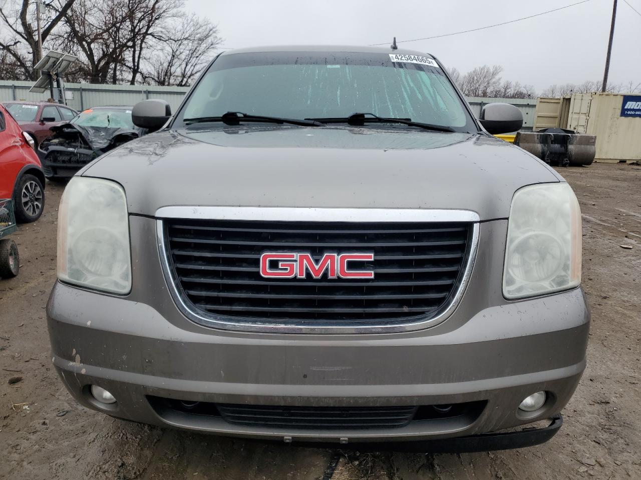 2009 GMC Yukon - Image 5