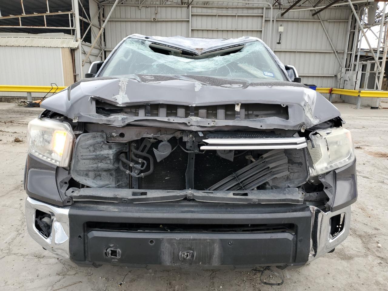 2017 Toyota Tundra - Image 5